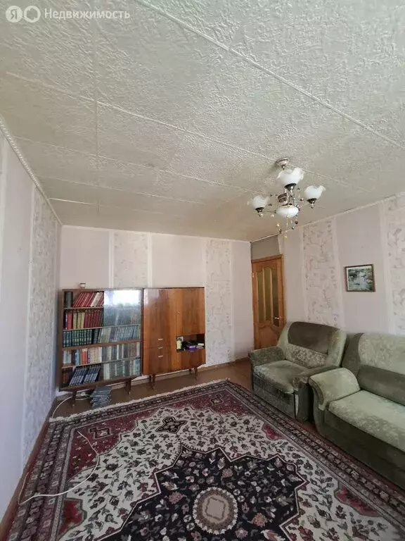 3-комнатная квартира: Губаха, Октябрьский проспект, 7Б (59.9 м) - Фото 2
