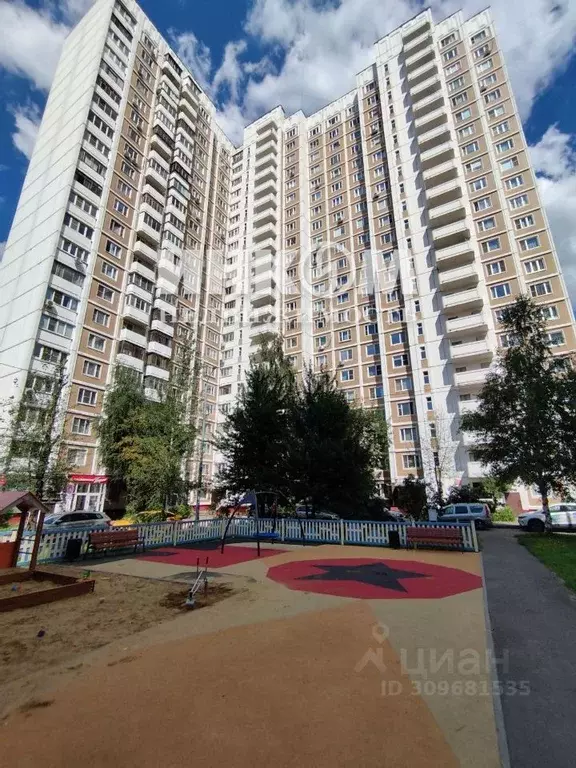 3-к кв. Москва ул. Знаменские Садки, 1К1 (76.8 м) - Фото 0