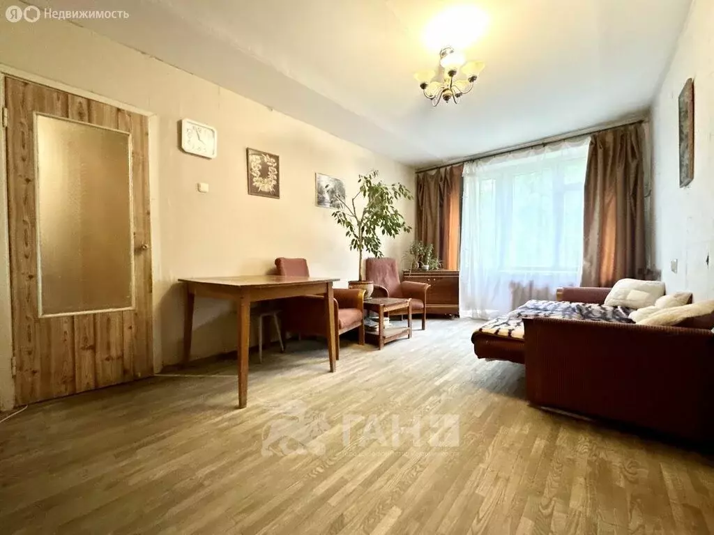 2-комнатная квартира: Санкт-Петербург, Вёсельная улица, 12 (43.1 м) - Фото 0