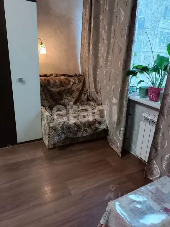 Комната Санкт-Петербург ул. Генерала Симоняка, 3 (24.0 м) - Фото 2