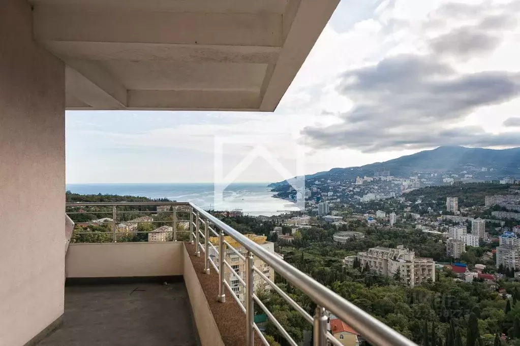 3-к кв. Крым, Ялта ул. Свердлова, 48Ак6 (152.6 м) - Фото 1