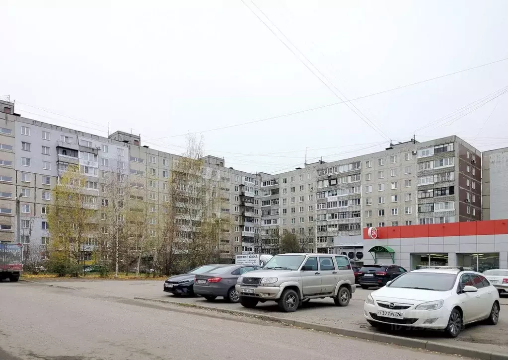 3-к кв. Ярославская область, Ярославль ул. Труфанова, 25к3 (67.3 м) - Фото 1