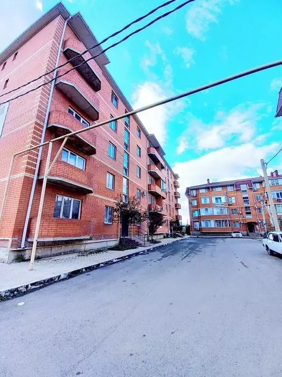 2-к кв. Адыгея, Тахтамукайский район, Яблоновский пгт ул. Гагарина, ... - Фото 1