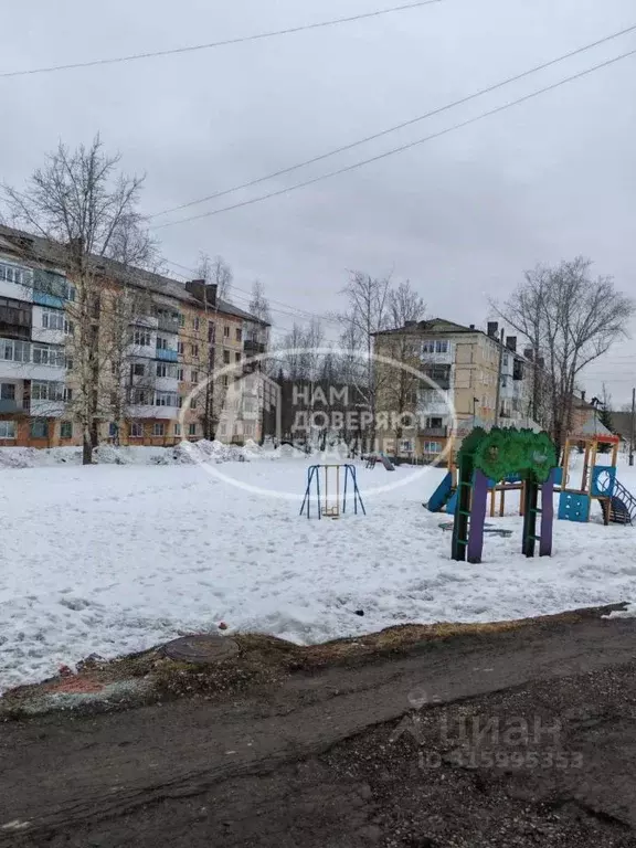3-к кв. Пермский край, Губаха ул. Дегтярева, 4А (58.6 м) - Фото 0