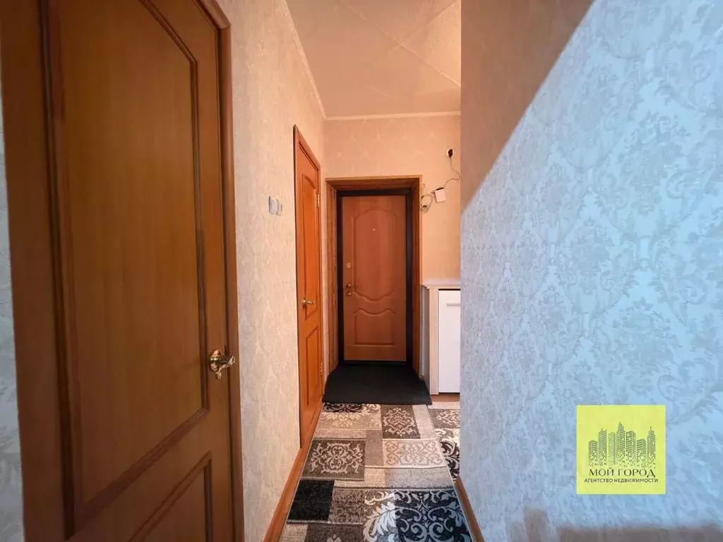 2-к кв. Ханты-Мансийский АО, Пыть-Ях ул. Сергея Есенина, 7 (47.2 м) - Фото 1