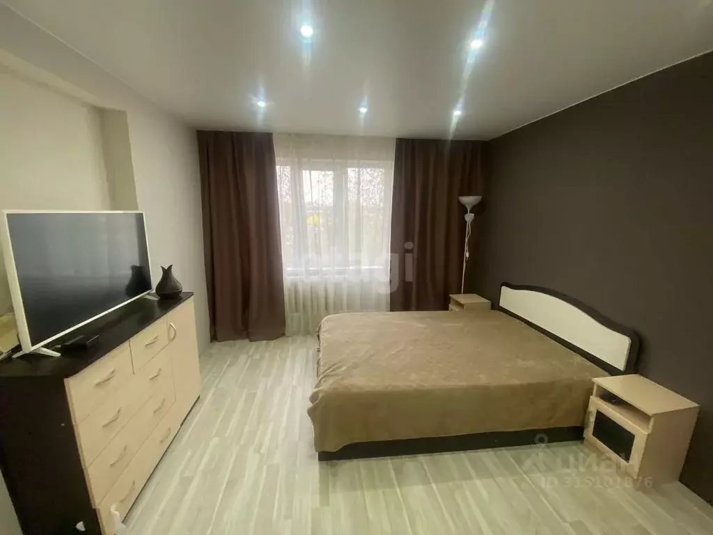3-к кв. Коми, Ухта Октябрьская ул., 36 (58.8 м) - Фото 0