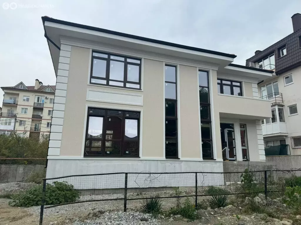 Дом в Геленджик, Дивноморская улица (296 м) - Фото 1