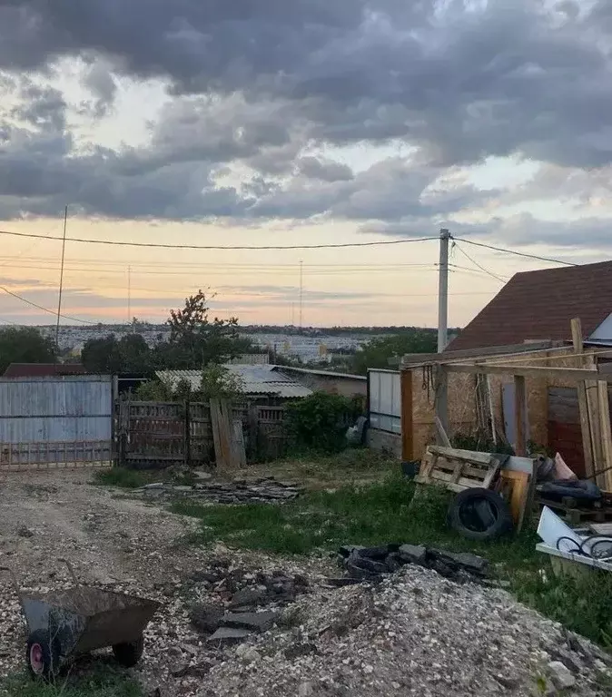 Дом в Волгоградская область, Волгоград ул. Джамбула Джабаева, 44/207 ... - Фото 2