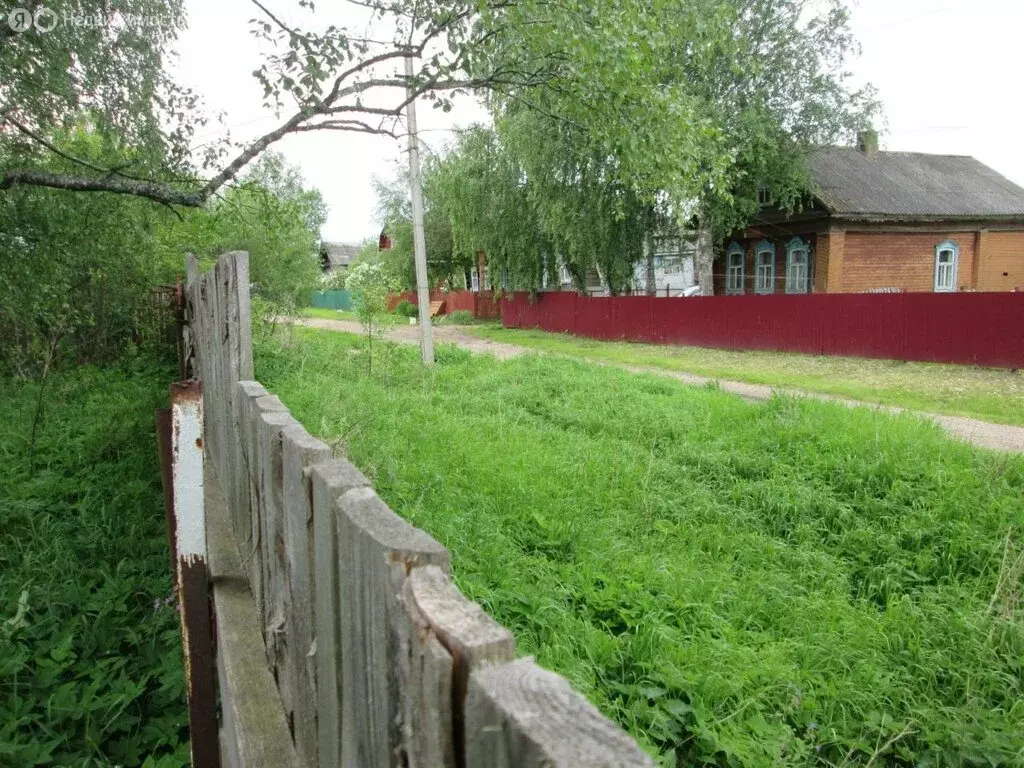 Участок в Ярославская область, Угличский муниципальный округ, деревня ... - Фото 0