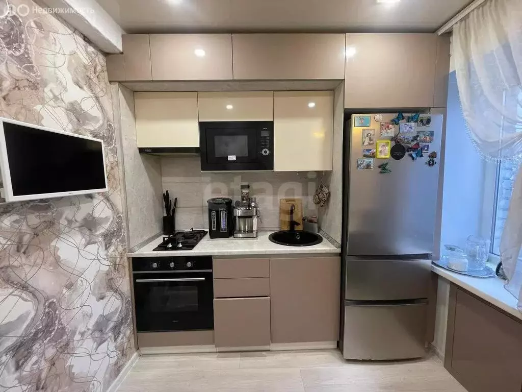 3-комнатная квартира: Череповец, улица Ленина, 157 (55.6 м) - Фото 2