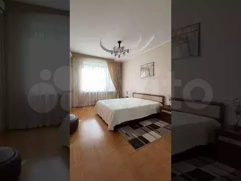 2-к. квартира, 100 м, 9/9 эт. - Фото 1