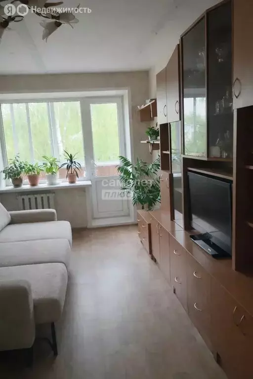 3-комнатная квартира: Новочебоксарск, улица Винокурова, 24 (58.6 м) - Фото 2