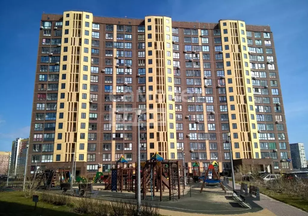 Студия Тюменская область, Тюмень ул. Новоселов, 115 (17.5 м) - Фото 0