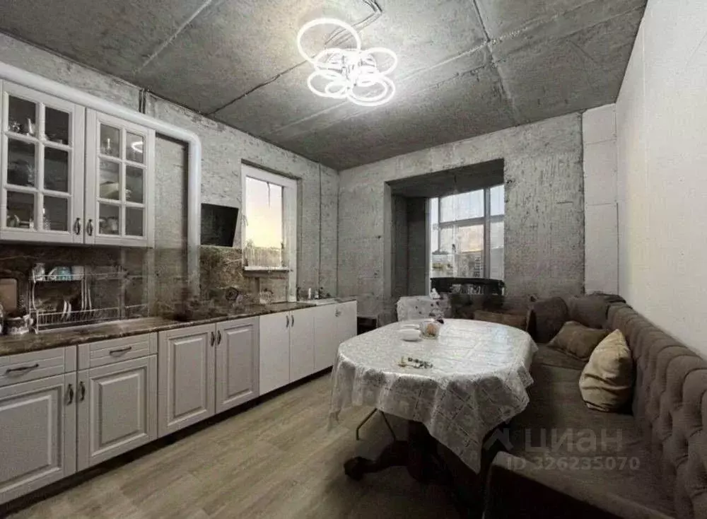 2-к кв. Ставропольский край, Пятигорск ул. Бунимовича, 1А (86.0 м) - Фото 2