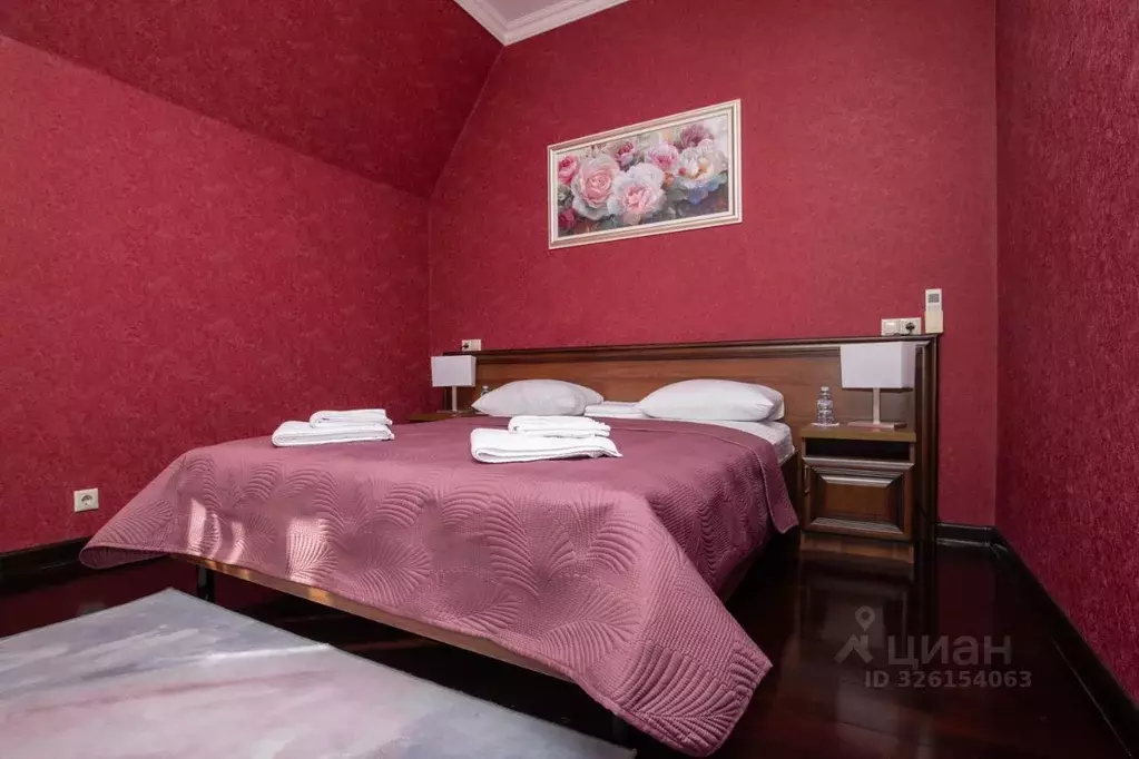 Комната Краснодарский край, Сочи Центральный мкр, ул. Комсомольская, 1 ... - Фото 1