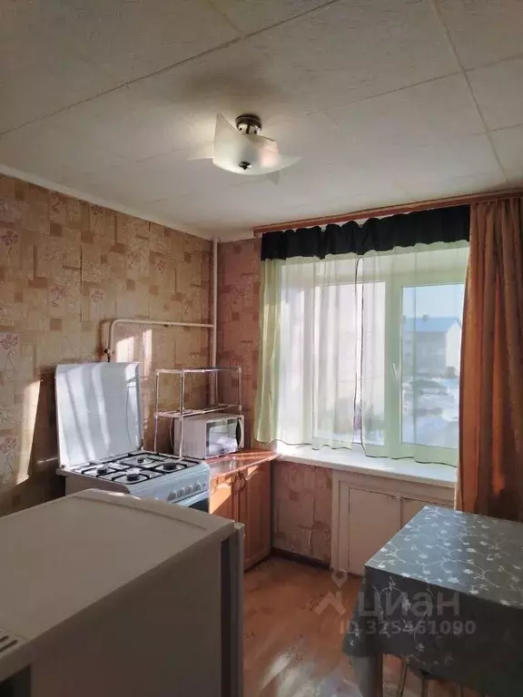 1-к кв. Брянская область, Жуковка ул. Карла Либкнехта, 4 (35.0 м) - Фото 1