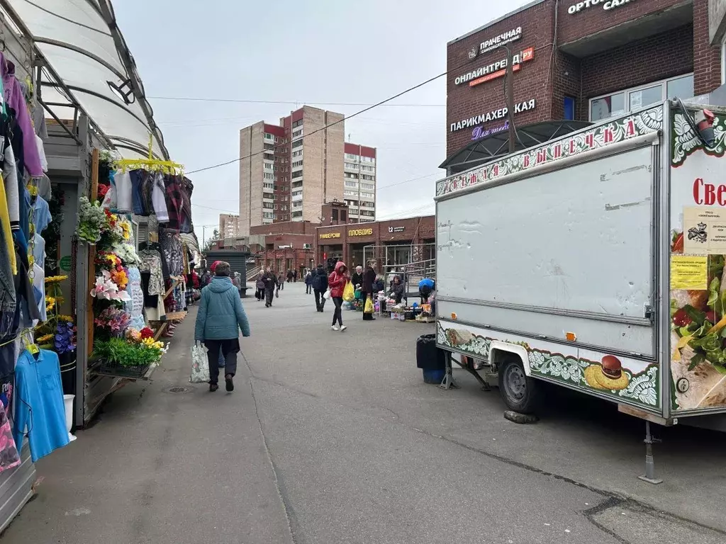 Торговая площадь в Санкт-Петербург ул. Маршала Захарова, 21 (38 м) - Фото 2