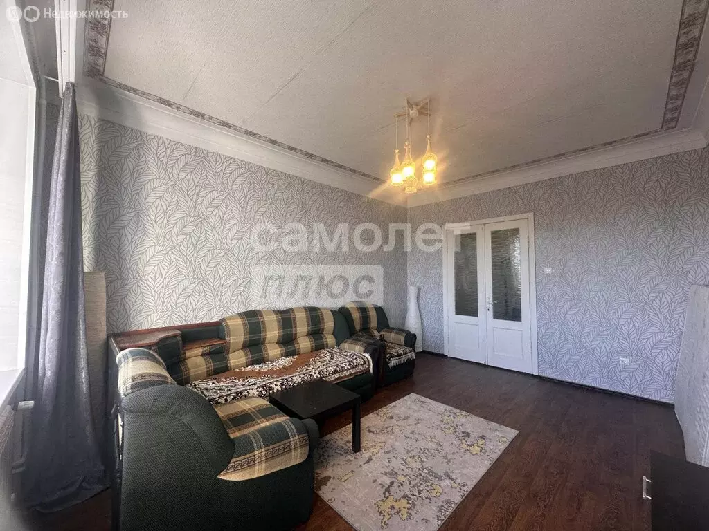 2-комнатная квартира: Мончегорск, проспект Металлургов, 5 (63.6 м) - Фото 2