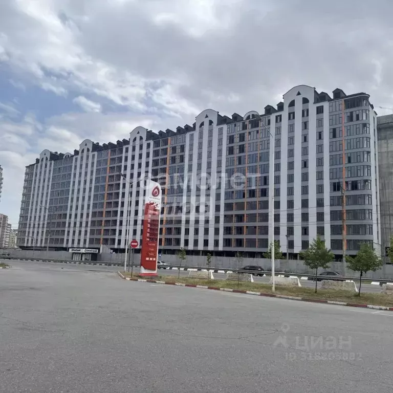 Помещение свободного назначения в Дагестан, Каспийск просп. М. ... - Фото 0