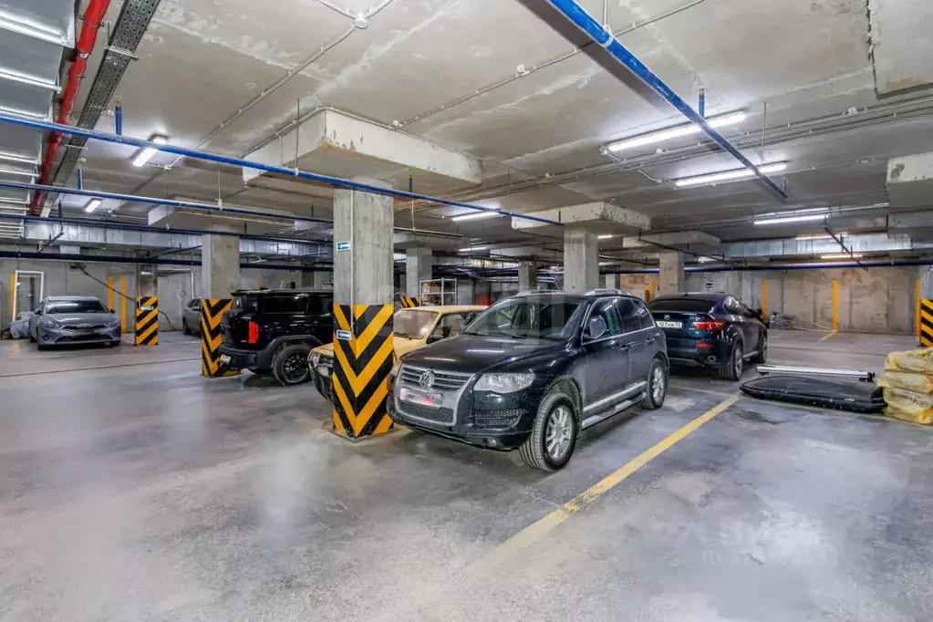 Гараж в Тюменская область, Тюмень ул. Заполярная, 13 (13 м) - Фото 1