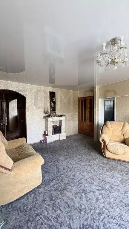 3-к кв. Свердловская область, Екатеринбург ул. Академика Бардина, 45 ... - Фото 0