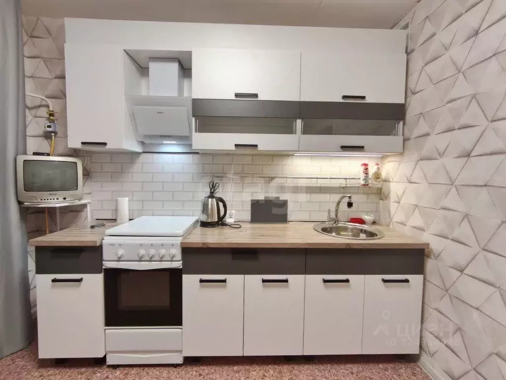 1-к кв. Вологодская область, Череповец Октябрьский просп., 82 (35.4 м) - Фото 1