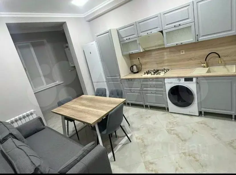 2-к кв. Дагестан, Махачкала ул. Кадарская (80.0 м) - Фото 1