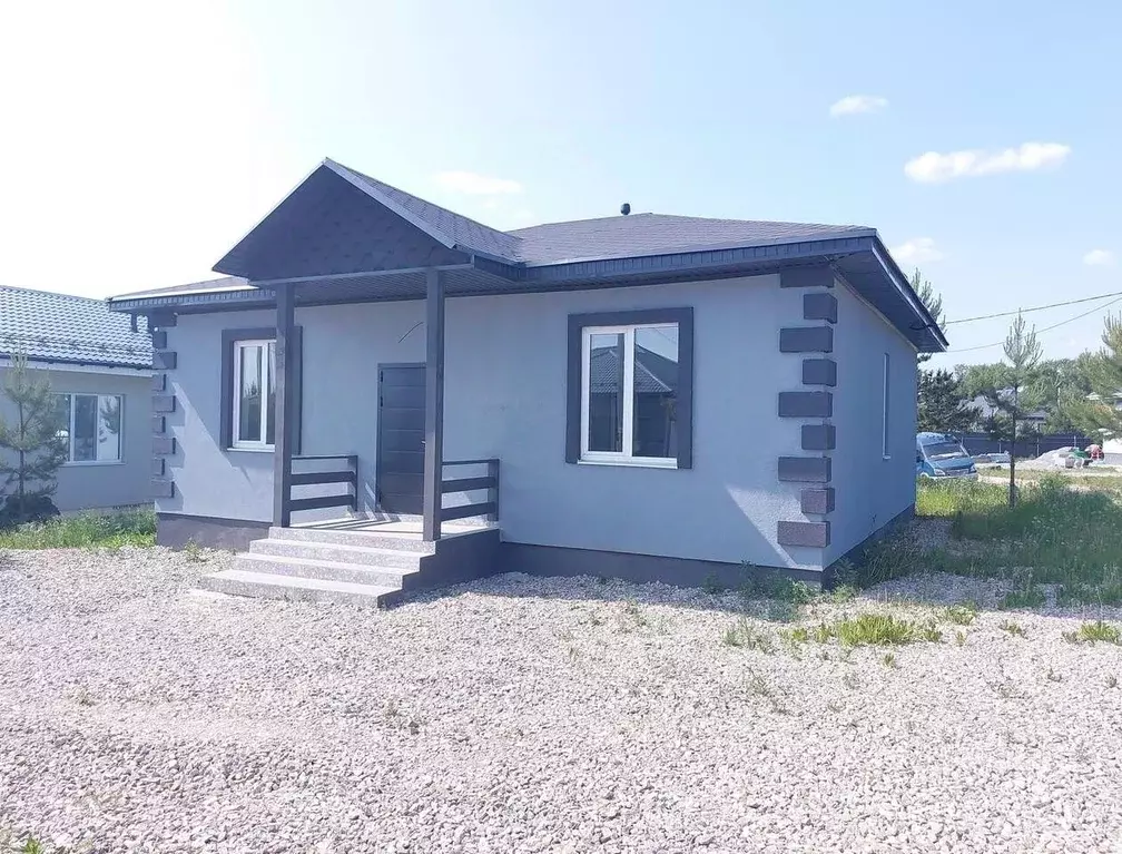 Дом в Свердловская область, Белоярский муниципальный округ, пос. ... - Фото 1