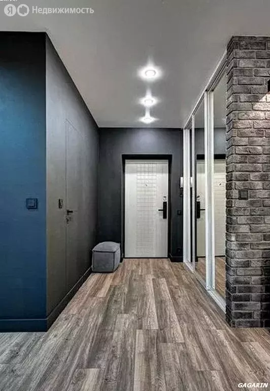 2-комнатная квартира: Сочи, микрорайон Центральный, улица Роз, 36 (55 ... - Фото 0