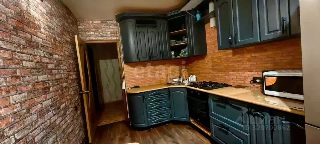 4-к кв. Белгородская область, Старооскольский городской округ, с. ... - Фото 1