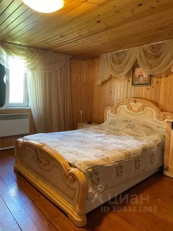 Дом в Ленинградская область, Волховский район, д. Иссад ул. ... - Фото 1