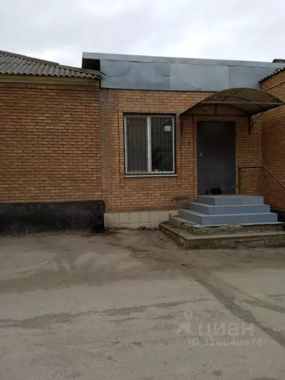 Торговая площадь в Ростовская область, Шахты пл. Ленина, 2 (1000 м) - Фото 1