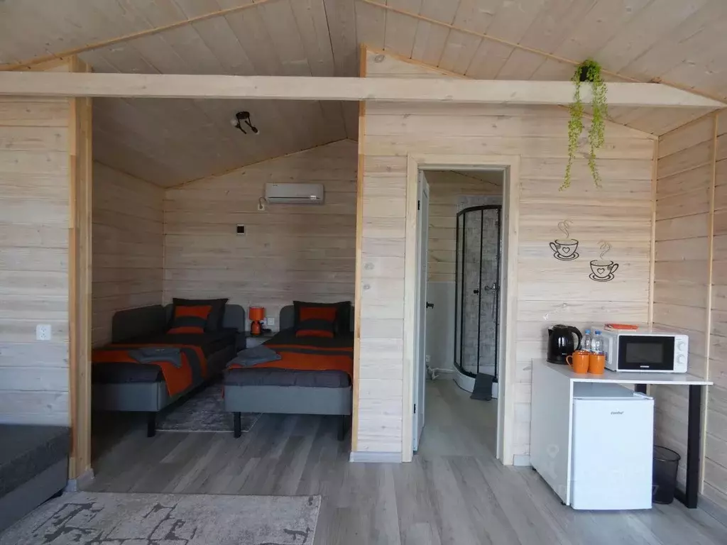 Дом в Воронежская область, Богучарский район, Поповское с/пос, с. ... - Фото 2