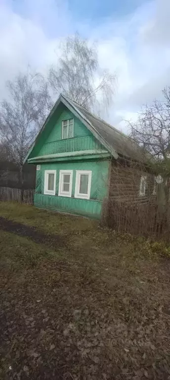 Дом в Новгородская область, Шимский район, Медведское с/пос, с. ... - Фото 0