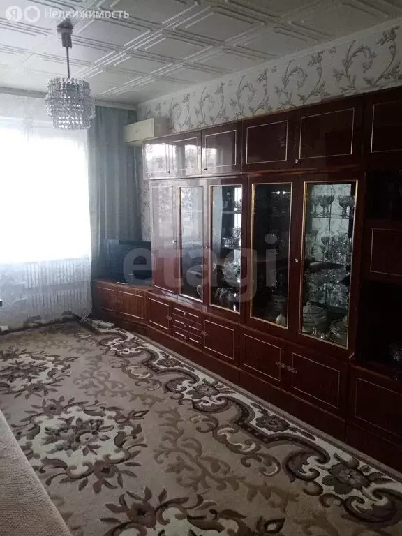 3-комнатная квартира: Оренбург, Брестская улица, 30 (64.9 м) - Фото 1