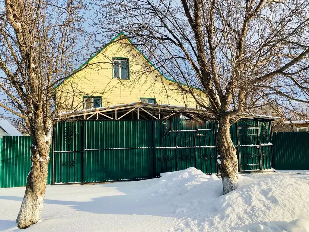 Дом в Башкортостан, Иглинский сельсовет, с. Иглино ул. Пухова (194 м) - Фото 1