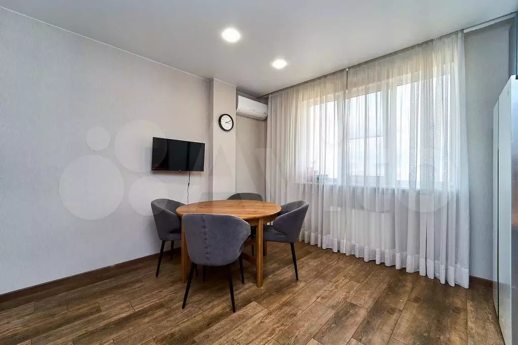 3-к. квартира, 90 м, 9/24 эт. - Фото 1