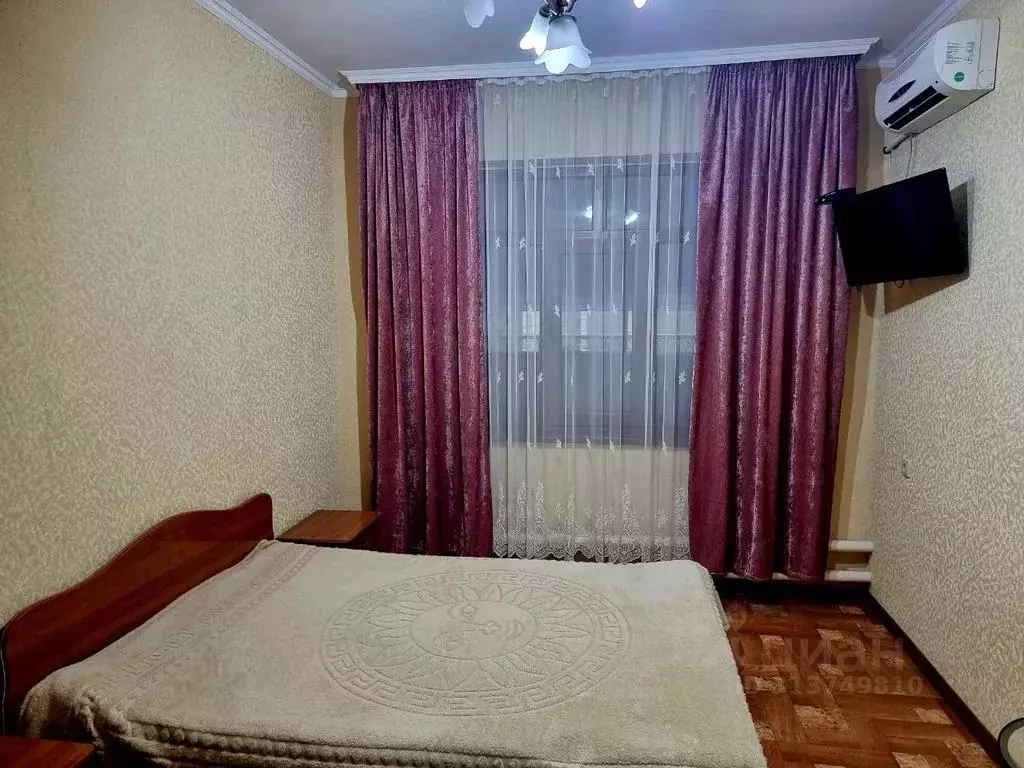 Комната Краснодарский край, Сочи Адлер жилрайон, ул. Чкалова, 34 - Фото 2