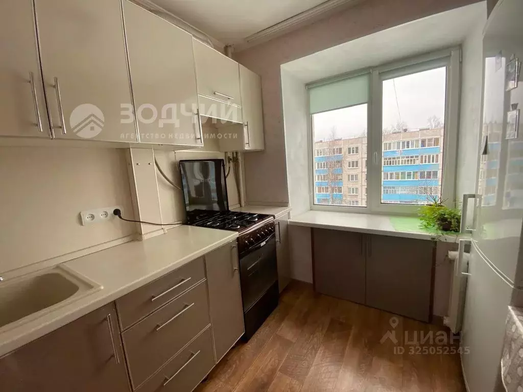 1-к кв. Чувашия, Канаш Восточный мкр, 8 (30.0 м) - Фото 1