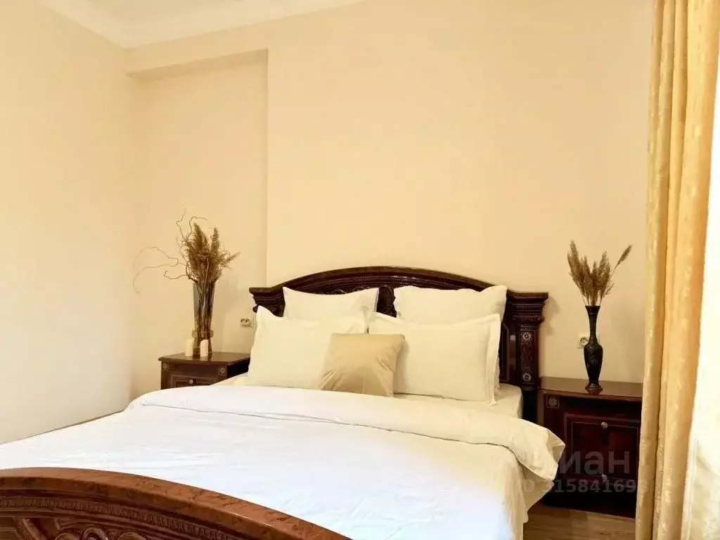 2-к кв. Дагестан, Каспийск просп. Акулиничева, 4 (100.0 м) - Фото 1