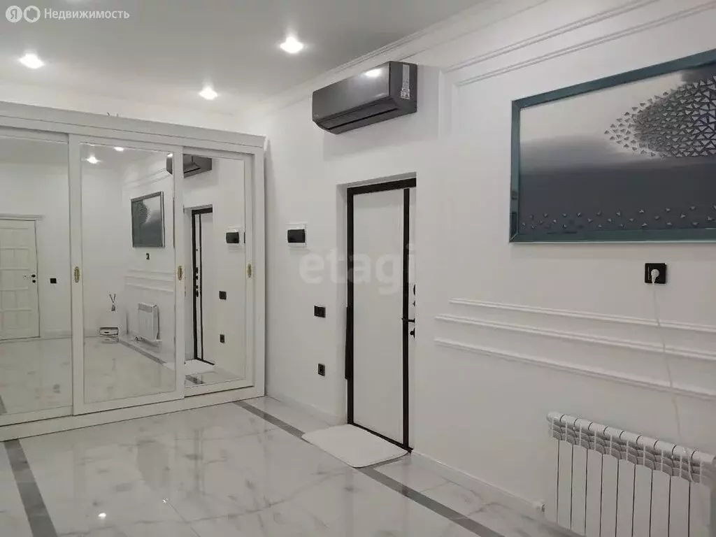 1-комнатная квартира: Магас, проспект Идриса Зязикова, 10А (72 м) - Фото 2