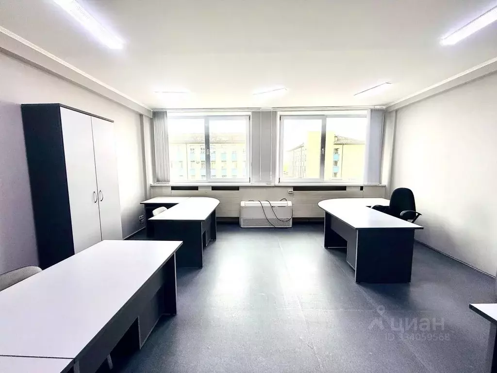 Офис в Свердловская область, Екатеринбург ул. Турбинная, 7 (37 м) - Фото 1