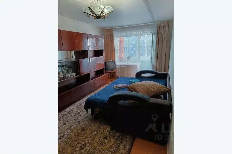 3-к кв. Челябинская область, Чебаркуль ул. Крылова, 10А (57.0 м) - Фото 0