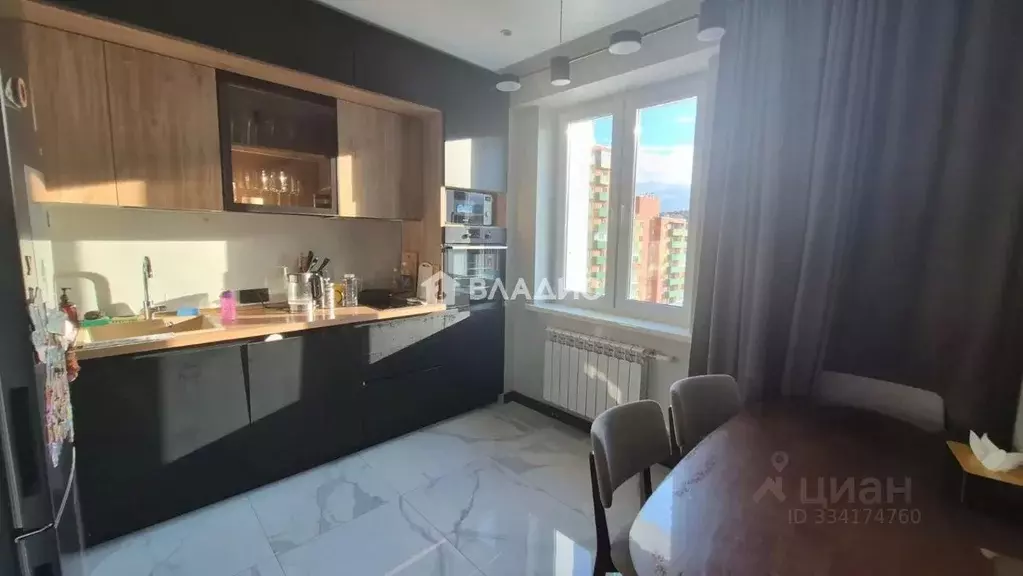 2-к кв. Бурятия, Улан-Удэ ул. Современная, 7 (54.0 м) - Фото 1