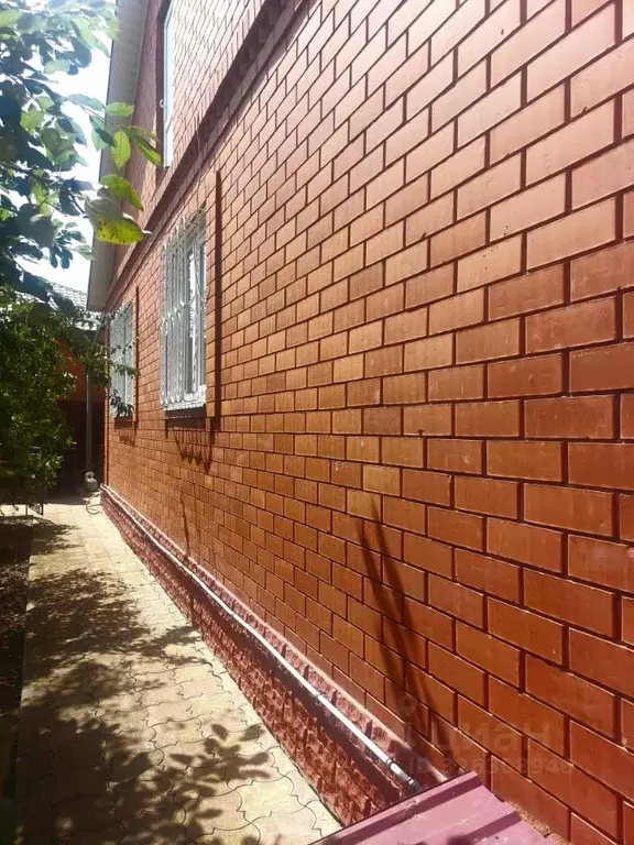 Дом в Краснодарский край, Белореченск Первомайская ул. (200 м) - Фото 1