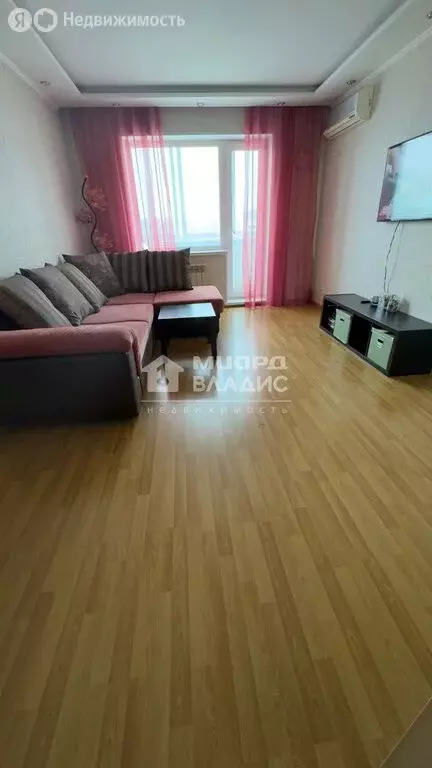 1-комнатная квартира: Омск, улица Маяковского, 48 (37 м) - Фото 0