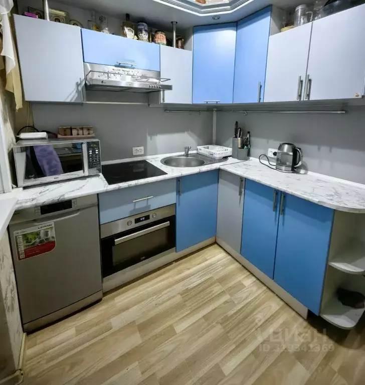 3-к кв. Приморский край, Уссурийск Ленинградская ул., 47А (56.8 м) - Фото 0