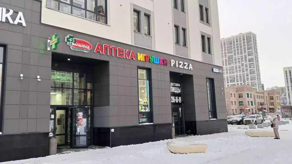 Торговая площадь в Свердловская область, Екатеринбург ул. Академика ... - Фото 2