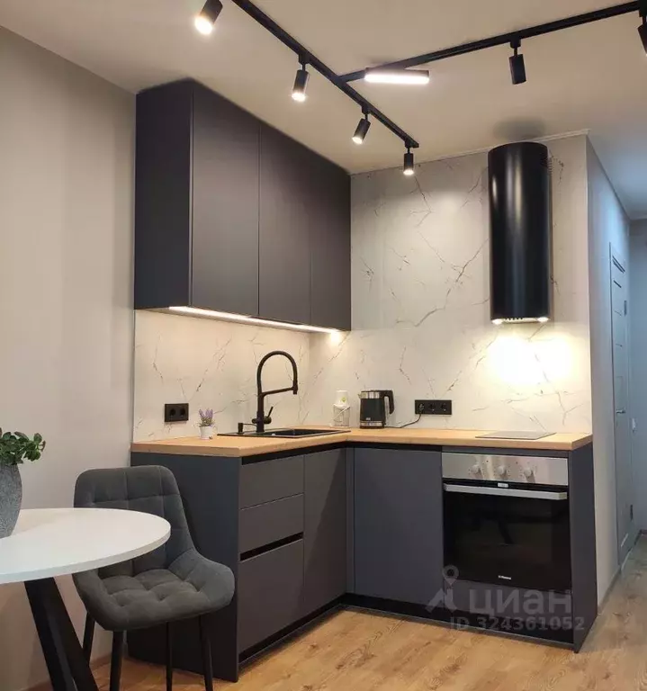 Студия Санкт-Петербург пос. Парголово, проезд Толубеевский, 8к2 (22.1 ... - Фото 1