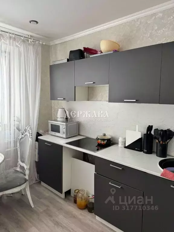 1-к кв. Белгородская область, Старый Оскол Конева мкр, 7 (36.8 м) - Фото 0